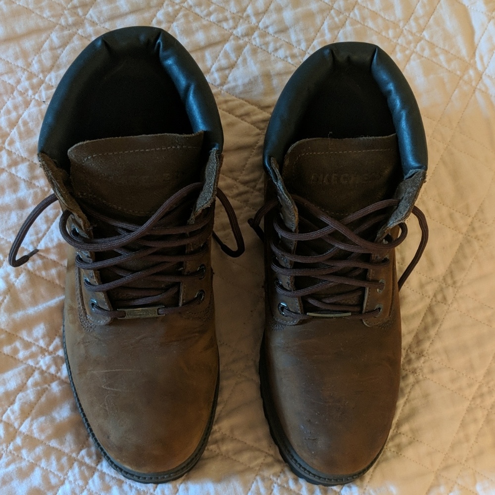 Skechers waterproof boots - Picture 2 of 4
